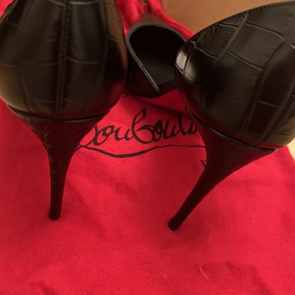Red Bottoms size 9 never worn. - Picture 4 of 5